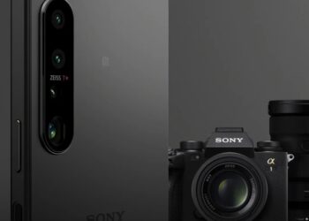 Sony lancia Xperia 1 IV, primo smartphone con zoom ottico
