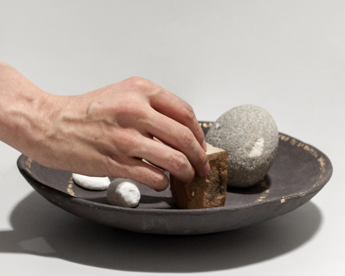 Al Gaggenau di Roma apre la mostra SEMI che racconta la favola gotico-contemporanea di Flora Deborah