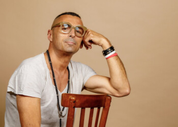 Alex Britti, in concerto il 27 agosto a Neoneli per una nuova collaborazione dei festival Dromos e Licanìas
