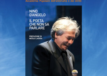 Nino D’Angelo, il poeta che non sa parlare, si racconta: “La cultura è come l’aria, un diritto di tutti”