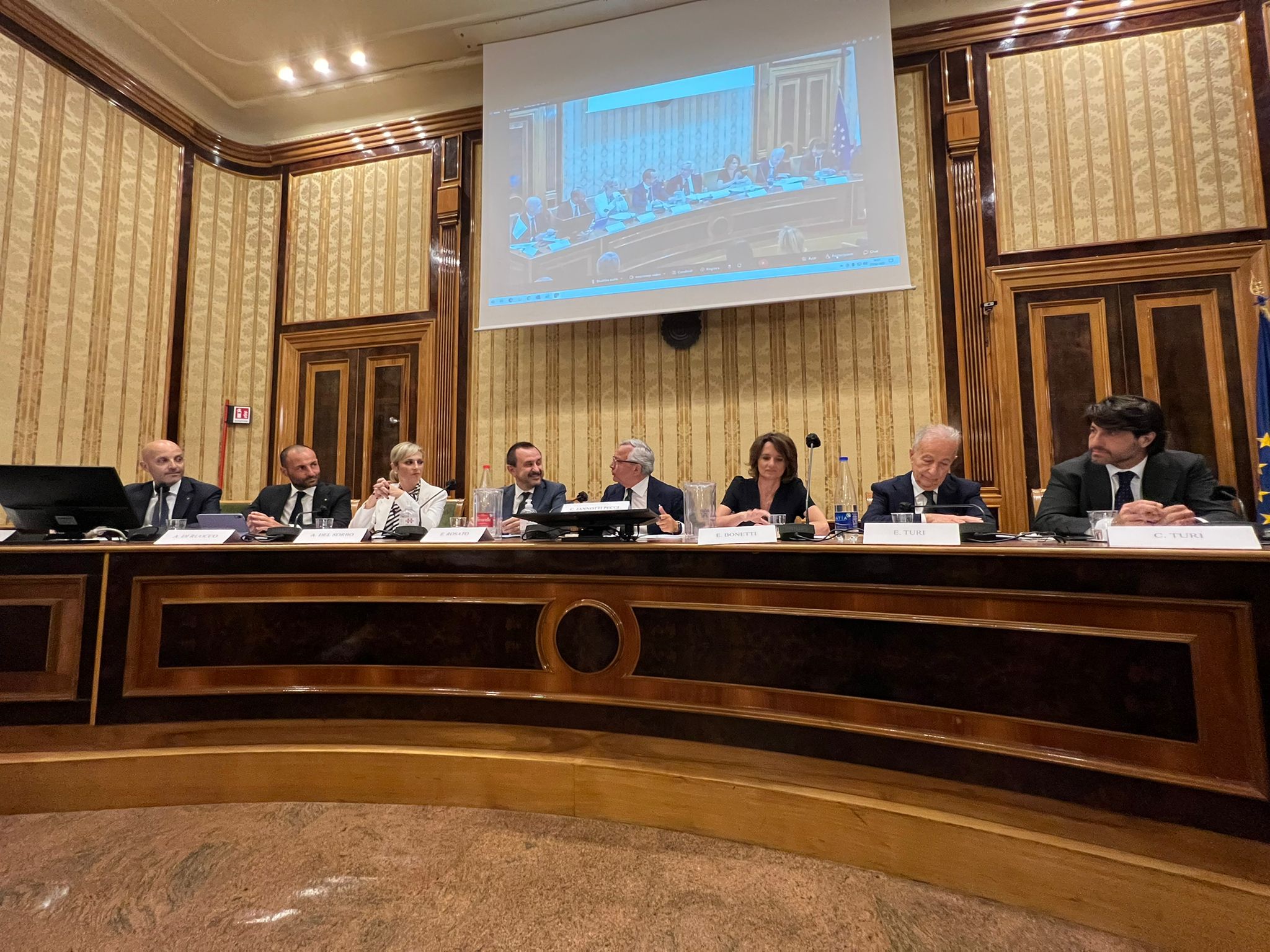 Assegno unico, Bonetti: “Risorse e sostegno alle famiglie, misura rivoluzionaria”