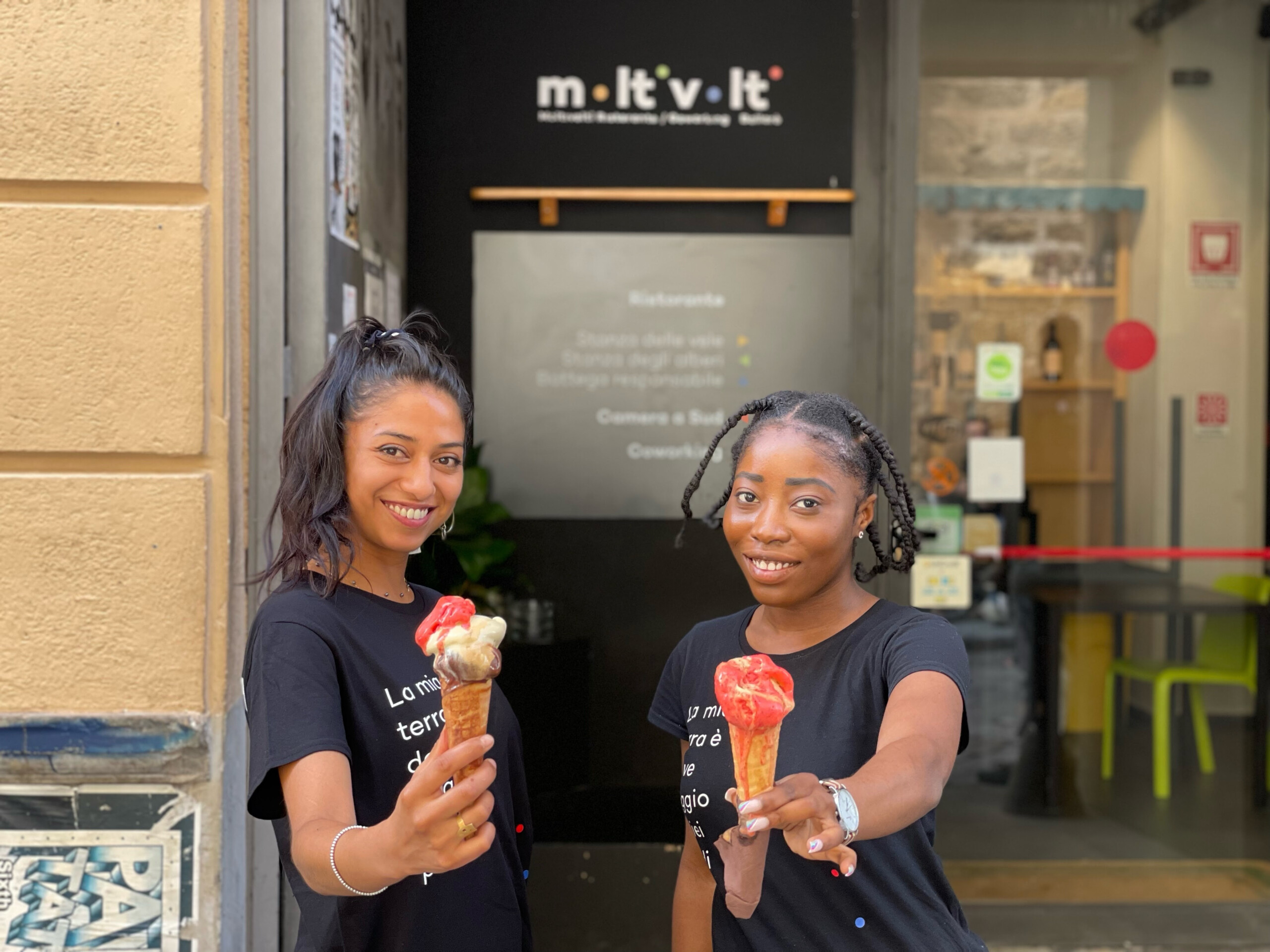 A Palermo apre BarConi, il bar e gelateria gestito da donne e uomini migranti, in piazza Mediterraneo.