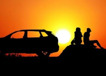 Vacanze in auto? Cinque consigli per viaggiare sicuri e ridurre il caldo