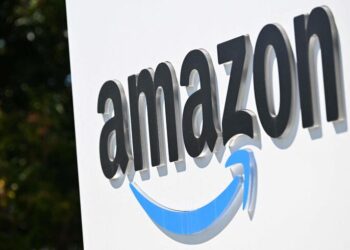 Amazon testa una funzione con video brevi per lo shopping