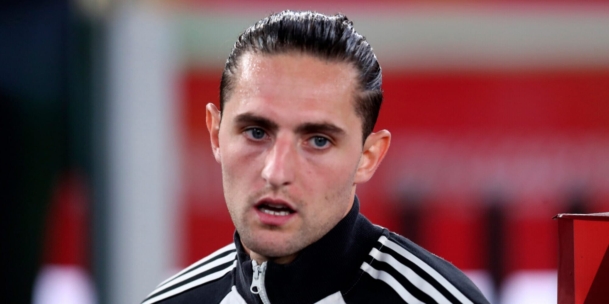 Juve, Depay insidiato da Arnautovic e Milik&nbsp;