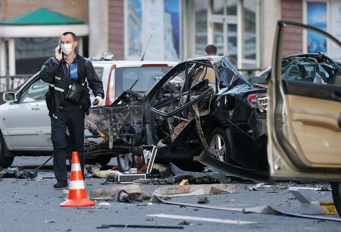 Media, auto con la figlia di Dugin salta in aria a Mosca