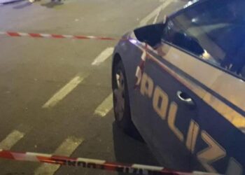 Sparò a un 19enne in centro a Pavia, estradato dall’Albania