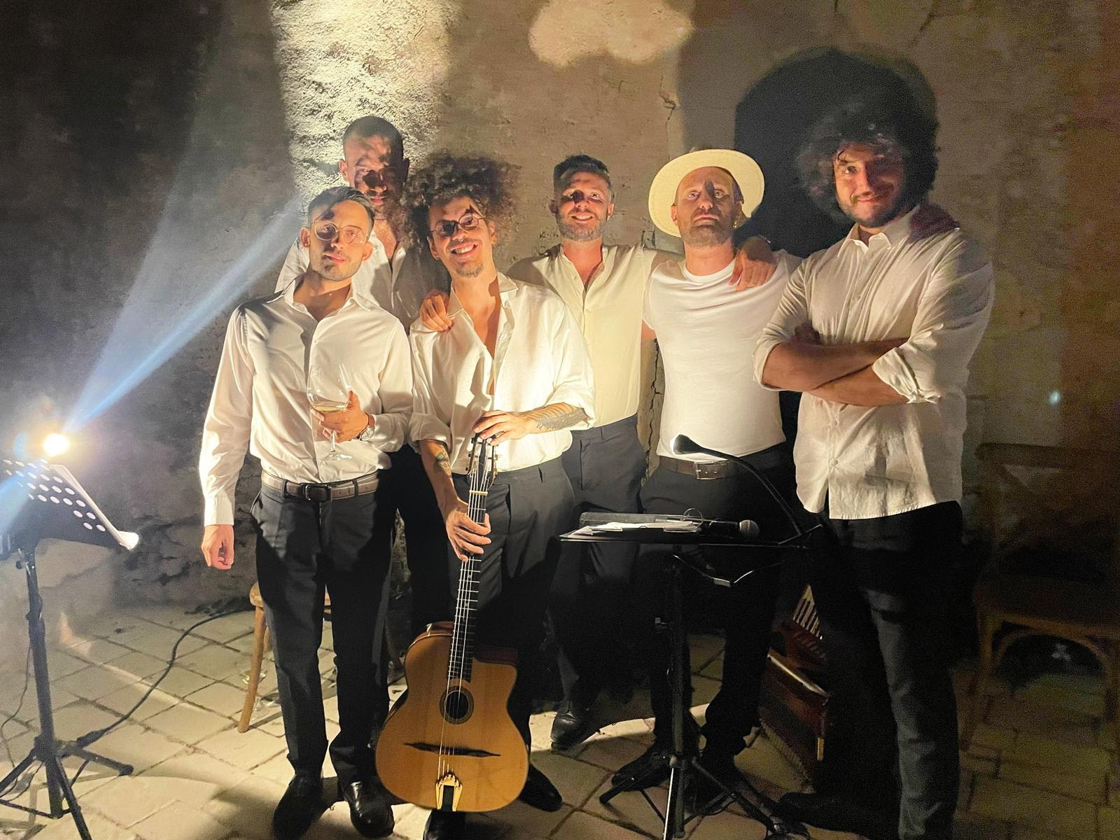 Gli Swingrowers, band internazionale di origine siciliana, sono stati chiamati ad esibirsi al compleanno di Madonna