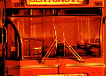 A 10 anni dall’ultimo singolo Marco Morandi pubblica il suo nuovo brano “Centonove” in cui omaggia Rino Gaetano