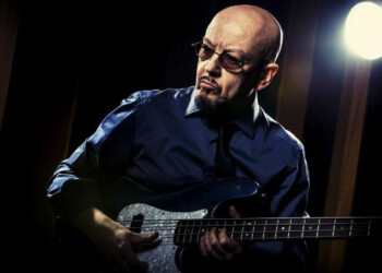 ENRICO RUGGERI: il 21 ottobre esce “Non sparate sul cantante”