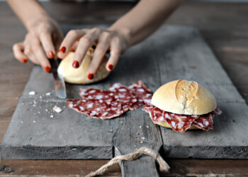 Nella giornata del panino prova uno dei 700 salumi della tradizione