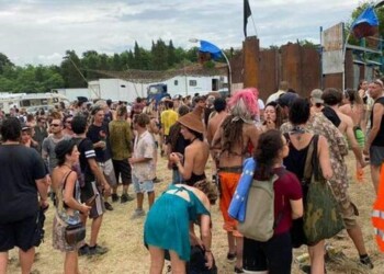 Meloni: “Rave illegali? É finita l’Italia nella quale alcuni rispettano le regole e altri no”.