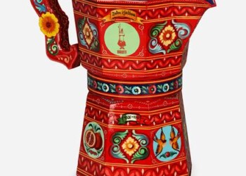 La moka carretto siciliano di Dolce&Gabbana e Bialetti a supporto di Humanitas – Fondazione per la ricerca