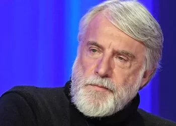 Paolo Crepet sulle pagine del magazine lifestyle di AM Network - "Lungi da me credere che chi assume psicofarmaci debba vergognarsi