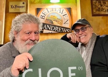 Nasce l’accademia di formazione artistica C.I.O.E.(’) diretta da Lello Arena con Enzo De Caro