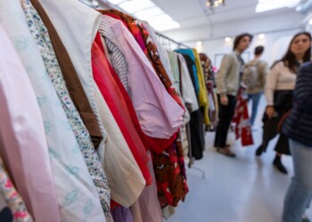 Torna Retrograde, il garage sale di East Market tutto dedicato all’abbigliamento vintage