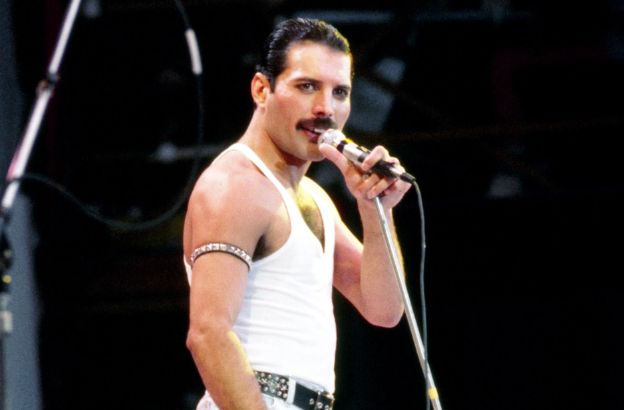 La musica dei Queen, che poi si è vista animarsi con il colossale biopic Bohemian Rhapsody del 2018, è stata la base, tra le varie cose, di una chicca davvero preziosa