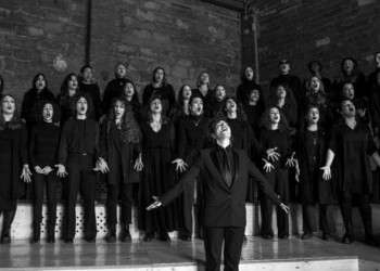 “Ninna nanna di tutti li matri”, un canto partecipato dedicato alla complessità del ruolo materno