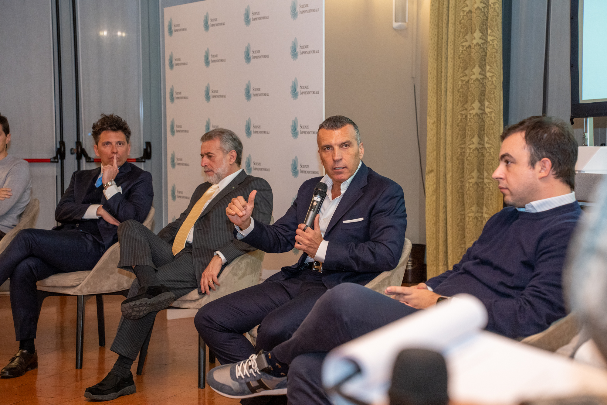 Arriva in Italia il primo e unico Master in Scienze Imprenditoriali