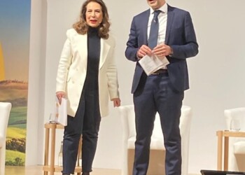 A gennaio Cannata aveva organizzato un incontro al Ministero dell’Agricoltura con una rappresentanza delle categorie del mondo agricolo del sud est siciliano e della fascia trasformata.