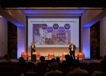 Carne coltivata e servizio al tavolo robotizzato, tra le innovazioni  più attese dai consumatori