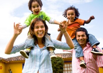 Oggi nel mondo si celebra il “Global Day of Parents”, la Giornata Mondiale dei Padri e delle Madri.