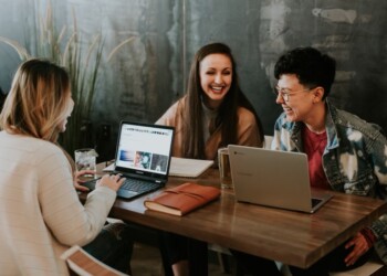 Accessibilità, flessibilità e inclusione: il digitale ridisegna il mondo del lavoro
