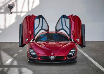 Alfa Romeo 33 Stradale: il sogno diventa realtà