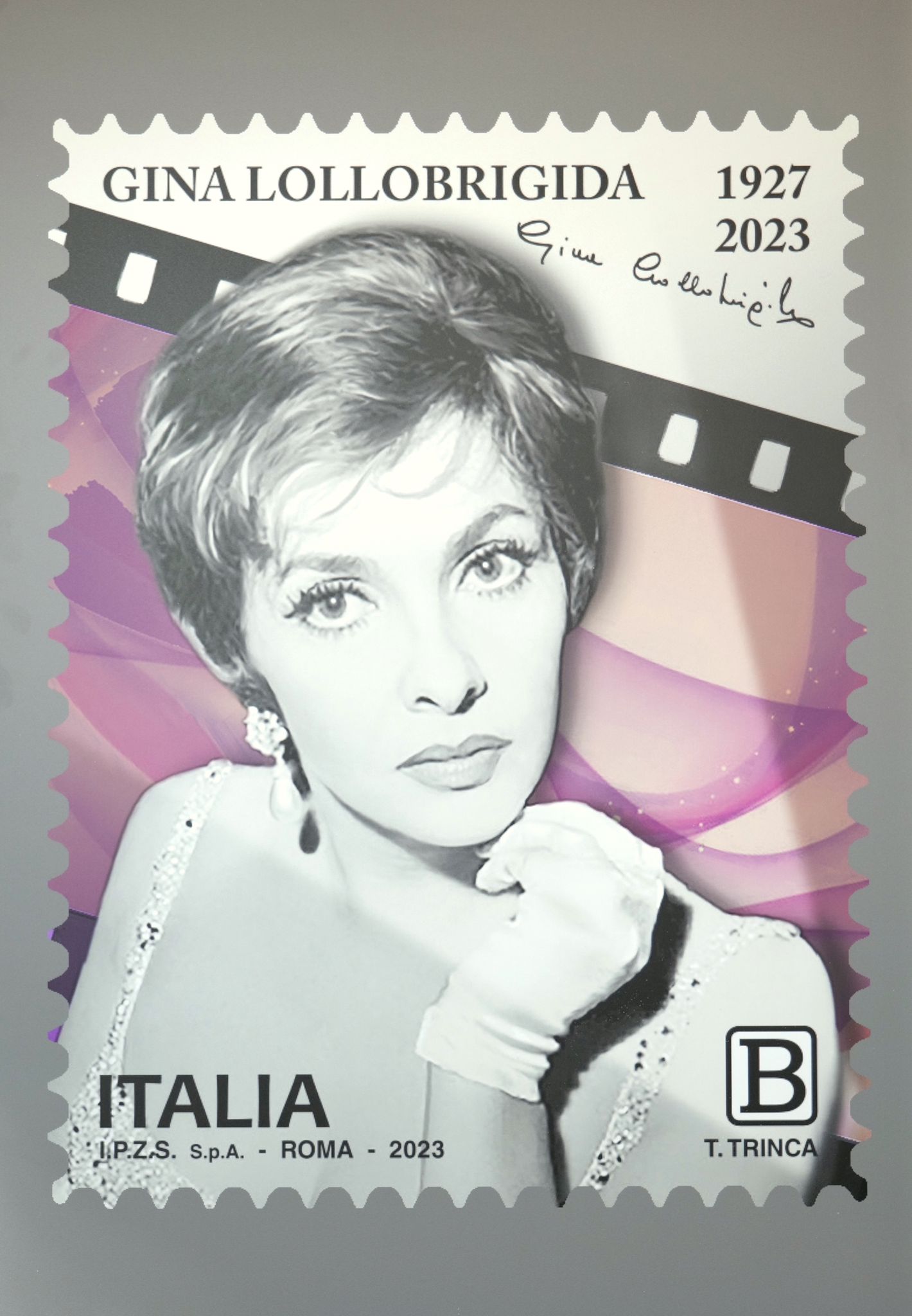 MiC E Cinecittà omaggiano Gina Lollobrigida: emesso francobollo dedicato alla grande diva del cinema italiano
