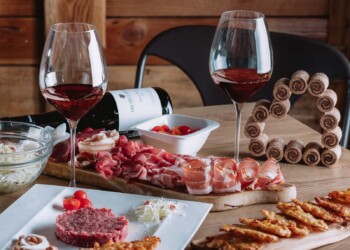 “DOLO-VINI-MITI, il festival dei vini verticali”: alla scoperta della Val di Cembra e delle sue chicche enogastronomiche