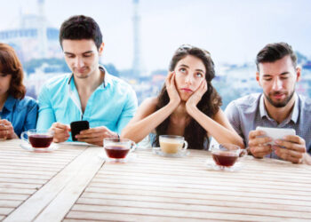 tecnologia e salvaguarda le interazioni sociali ed il benessere psicofisico