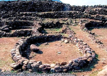 USTICA: Scoperta nel Villaggio dei Faraglioni una fortificazione di oltre 3000 anni fa