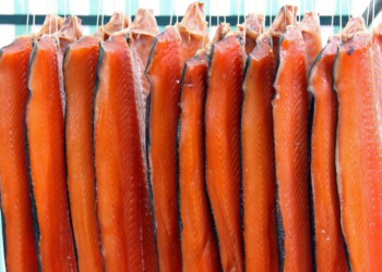 Come scegliere un salmone affumicato?