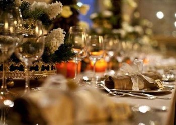 Capodanno: Coldiretti/Ixe’ 97 euro a famiglia per il cenone, 1 su 5 festeggia fuori casa