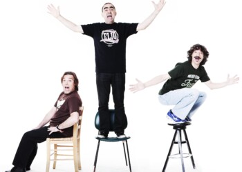 Il “Natale in trincea” di Elio e le Storie Tese