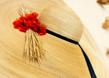 Il Cappello di paglia fiorentino: un’icona di stile che incanta il mondo