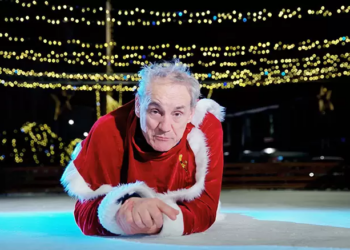 Francesco Salvi e la dedica ai senzatetto per un Natale di condivisione e speranza: “Comete come te”, un gesto d’amore per ridare dignità a chi vive la strada