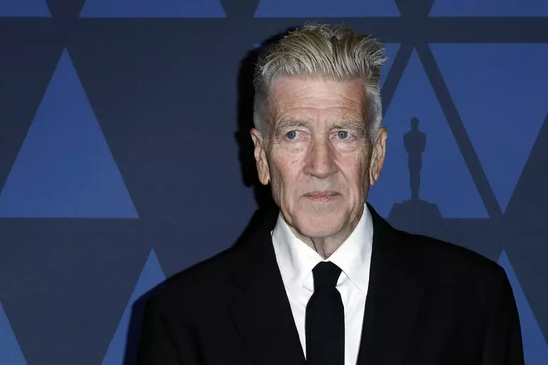 Lynch aveva poi girato nel 2006 Inland Empire con Laura Dern, una delle sue attrici preferite. Più di recente aveva lavorato a Twin Peaks: