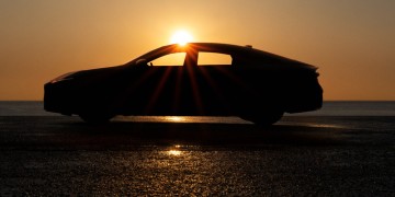 Nuova Lexus ES: conto alla rovescia per l’anteprima mondiale