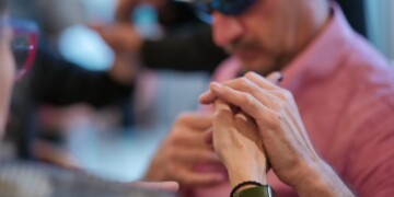 Sordocecità disabilità unica e specifica: il Parlamento approva la legge. Lega del Filo d’Oro: “Traguardo storico”