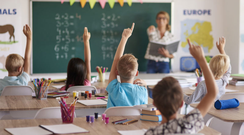 Dietro i numeri dell'autismo a scuola ci sono famiglie, studenti e insegnanti. Cosa ci dicono davvero gli ultimi dati ISTAT.