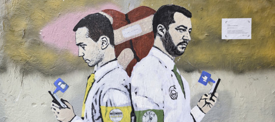 murales tvboy salvini di maio