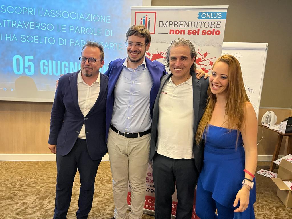 21 agosto, giornata mondiale dell’imprenditore, la Onlus INSS candidata al "Premio Gentilezza Italiana"